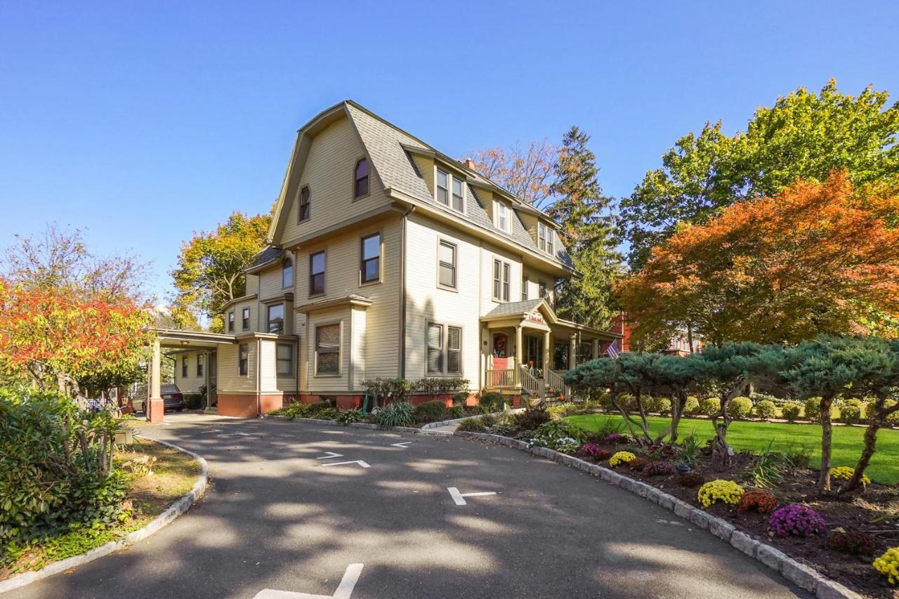 Debary Inn Summit Exterior photo